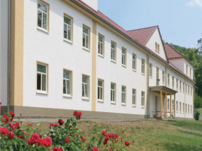 Отель One-Bedroom Apartment in Bad Liebenstein, Бад-Либенштайн